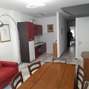 Apartment Casa Valerio Varenna